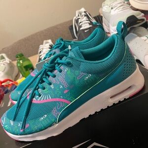 Nike Air Max Thea Print /Rio Teal-Pink Blast Women Shoe size 7 brand New No Box